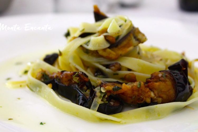 Tagliatelle com Berinjela, combinação dos Deuses!