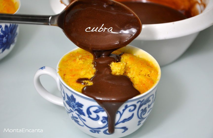Como fazer bolo de cenoura com massa pronta?