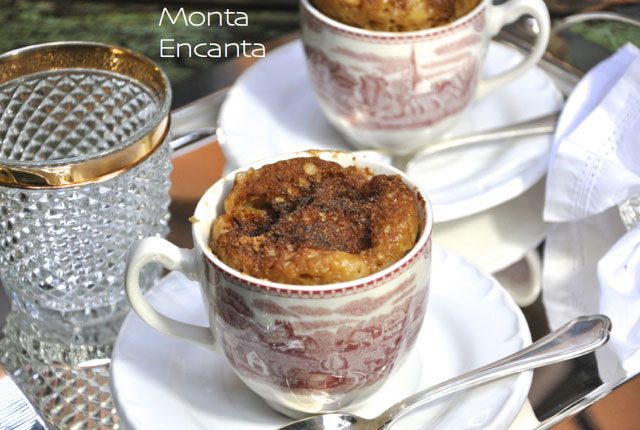 bolo de banana de caneca