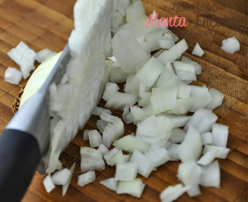 Cebola corte julienne e brunoise facilita o trabalho na cozinha!