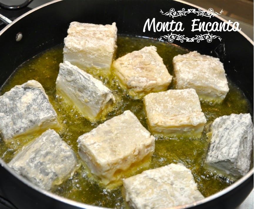 bacalhau-em-posta-batatas-pimentão-monta-encanta13