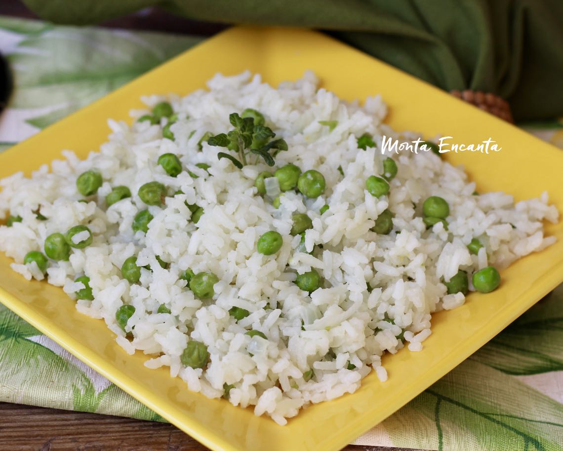 Arroz com ervilha fresca