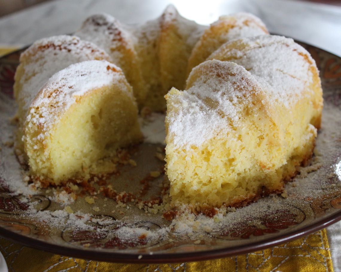 bolo de arroz cru com iogurte e limão