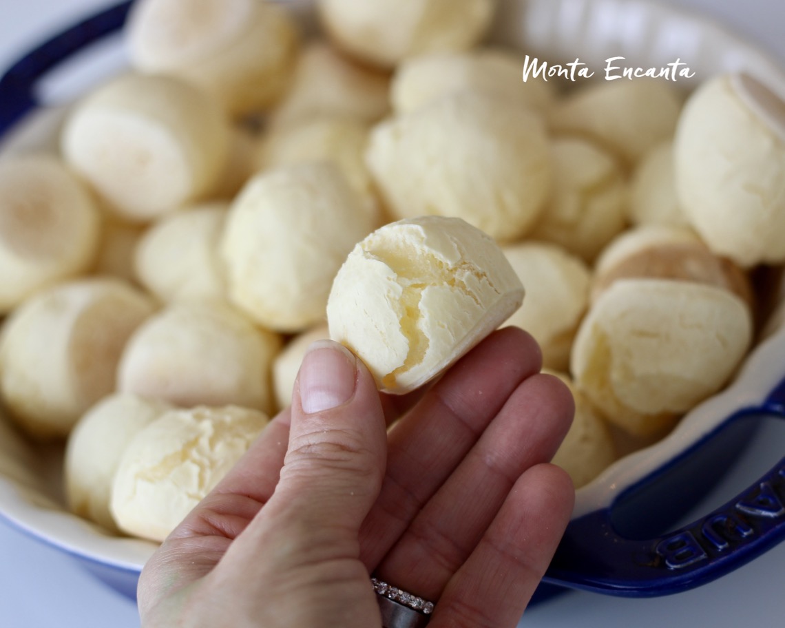 pão de queijo com dois polvilhos