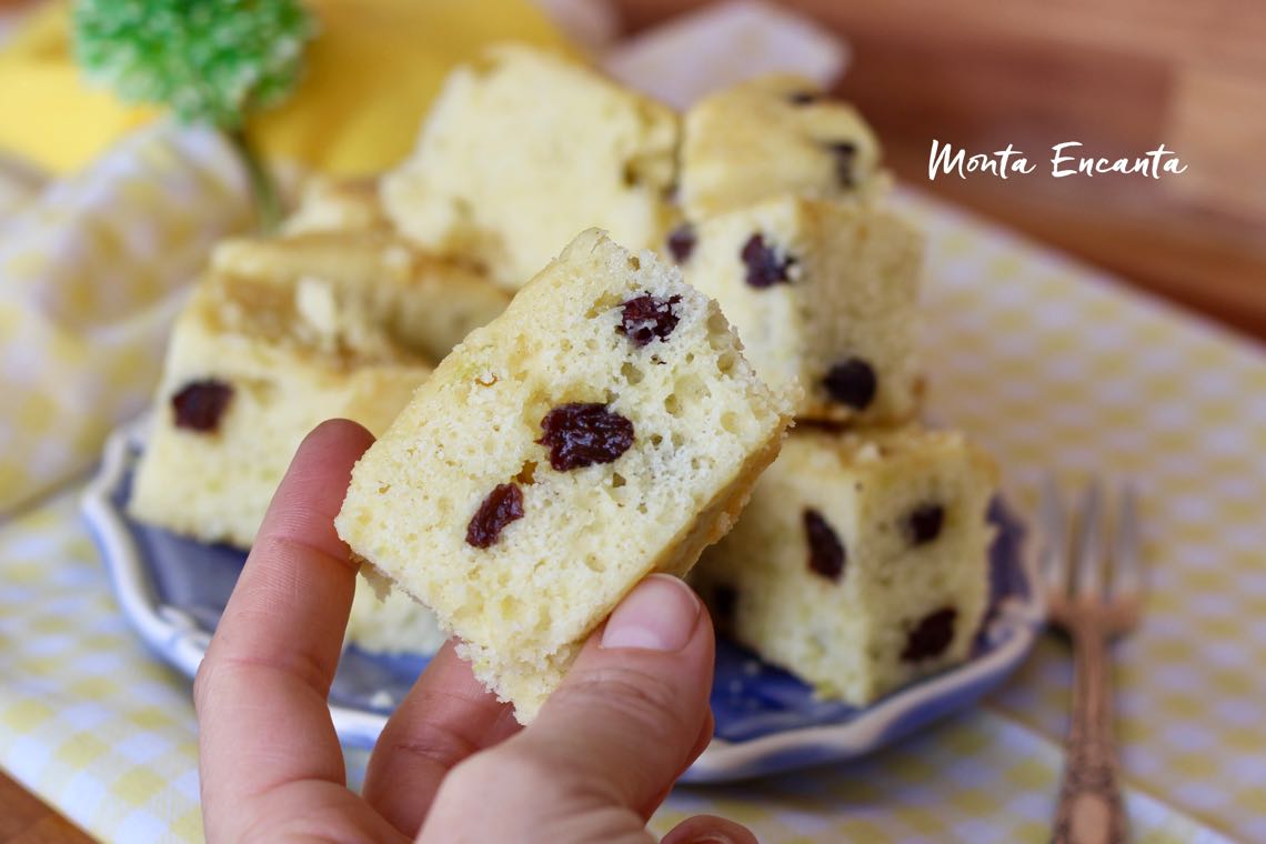 bolo de limão com uva passa