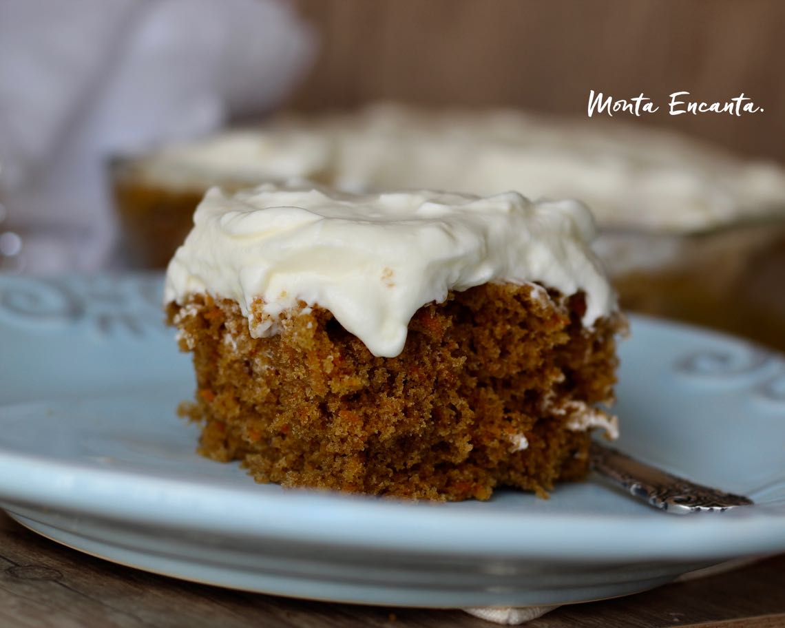 bolo de cenoura americano