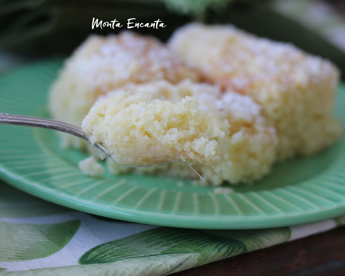 bolo de coco com calda