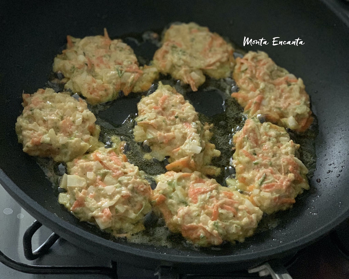 bolinho de cenoura e abobrinha