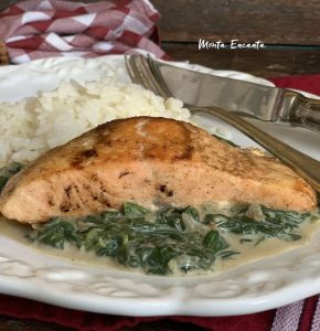 Receita de Salmão com Espinafre