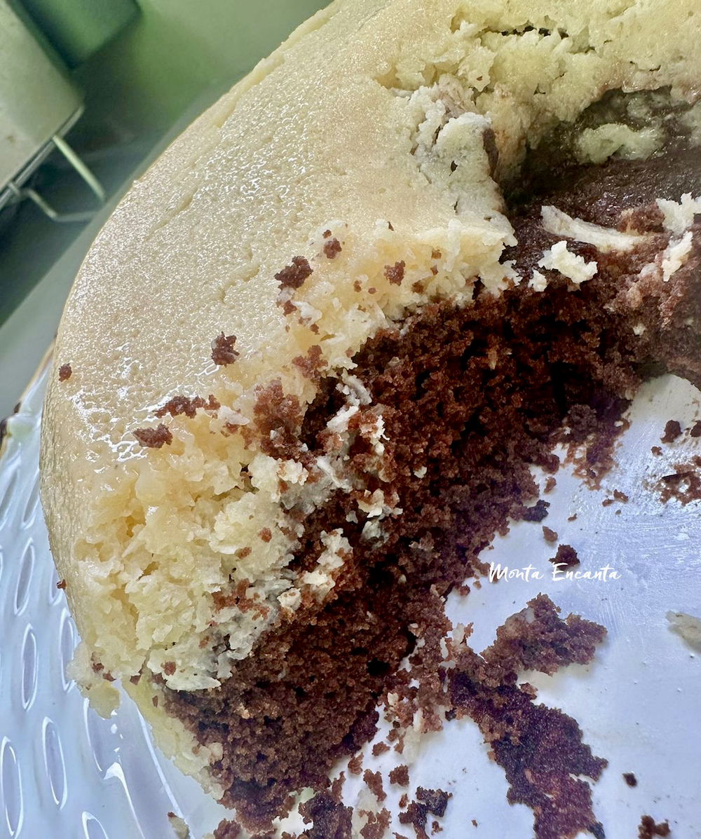 Bolo de Chocolate e Coco Prestígio