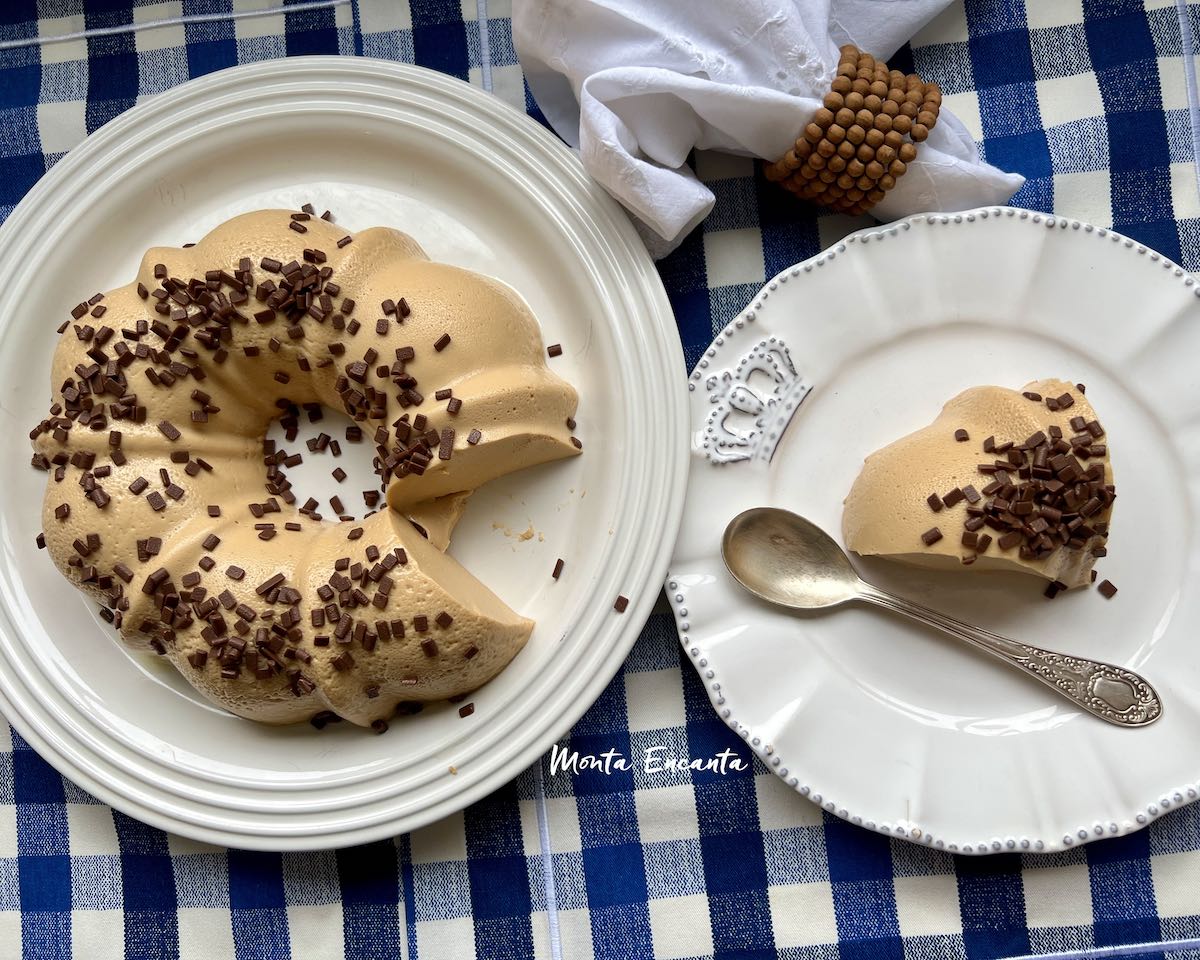 Pudim de doce de leite com coco é mais cremoso pudim de doce de leite com coco
