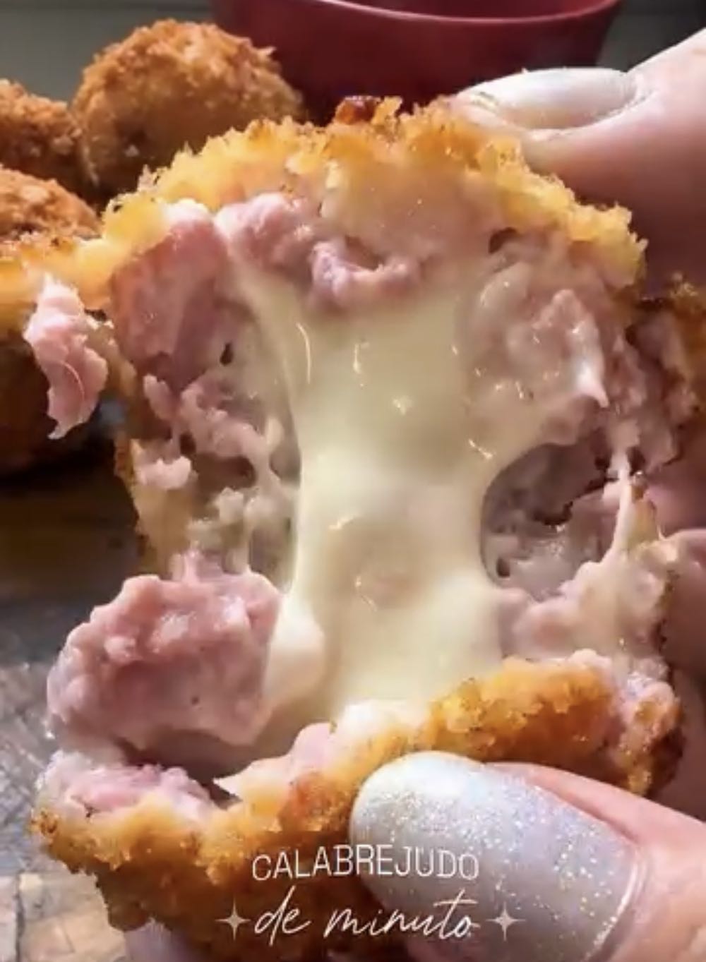 bolinho de calabresa