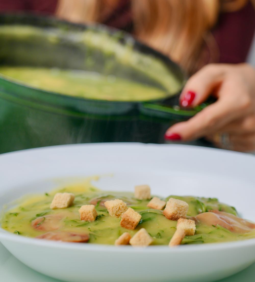 caldo verde com mandioquinha